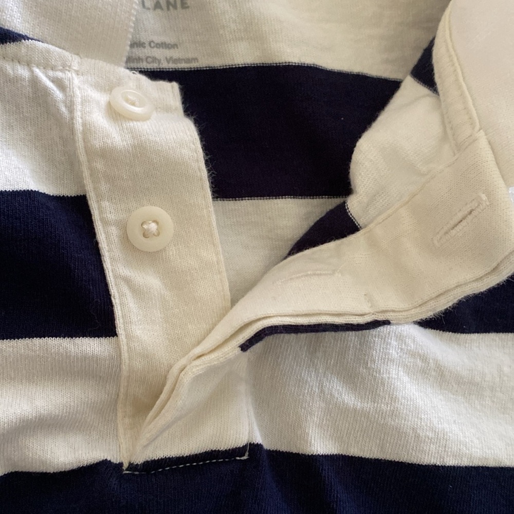 Men’s Everlane premium weight rugby shirt in navy and bone - Picture 4 of 9
